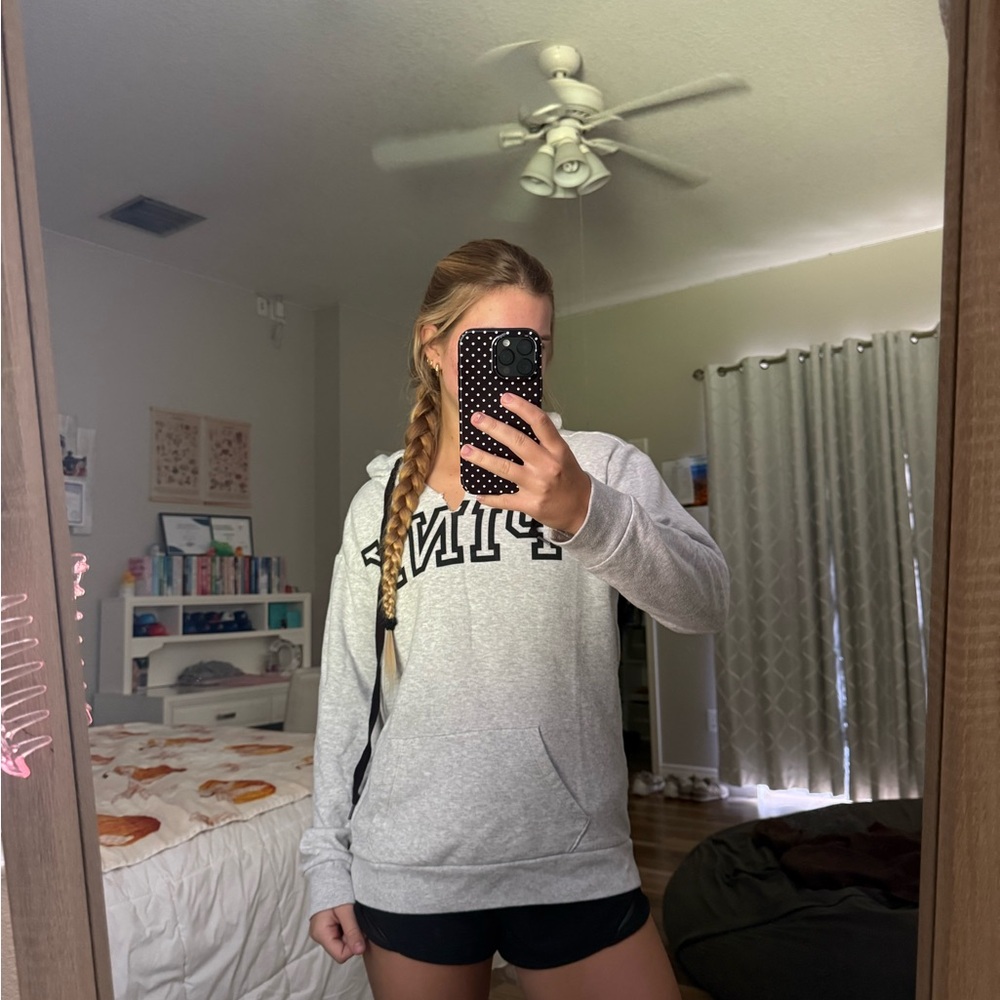 PINK Victoria's Secret Heather Gray Women's Sweater